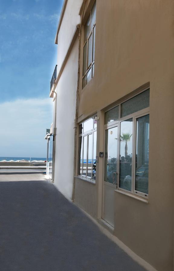 Salty Alley Seaside Apartment ريثيمنو المظهر الخارجي الصورة